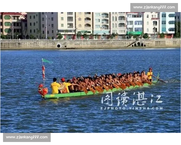 2017吴川龙舟比赛精彩回顾 传统文化与激情竞逐的完美结合 2017吴川龙舟比赛精彩回顾 传统文化与激情竞逐的完美结合